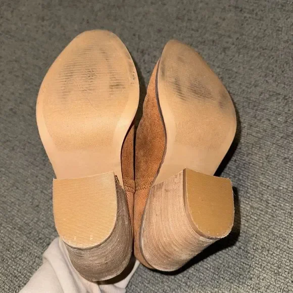 Very G Lilly Women's Bootie Sz 7.5 Brown Corduroy Casual Pull On Ankle Boots - Picture 6 of 8